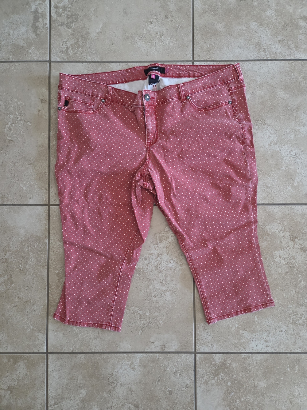 torrid Red Polka Dot Capri Jeans